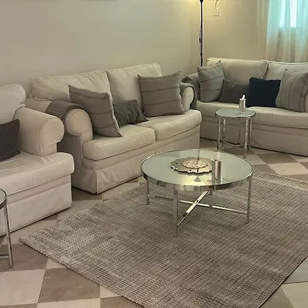 Riyadh, King Faisal District Apartment Exterior photo
